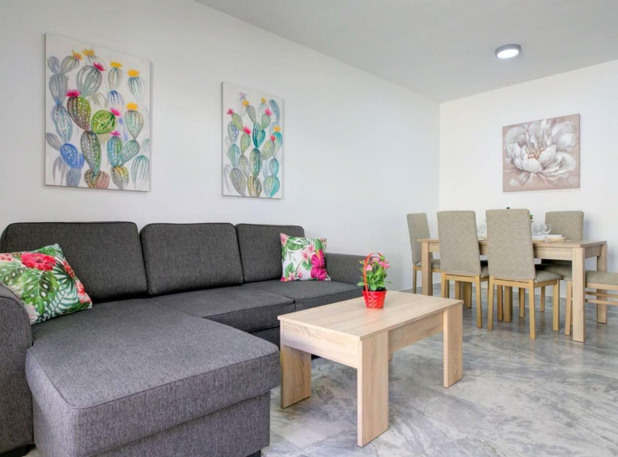 Apartamento Vinuela فوينخيرولا المظهر الخارجي الصورة